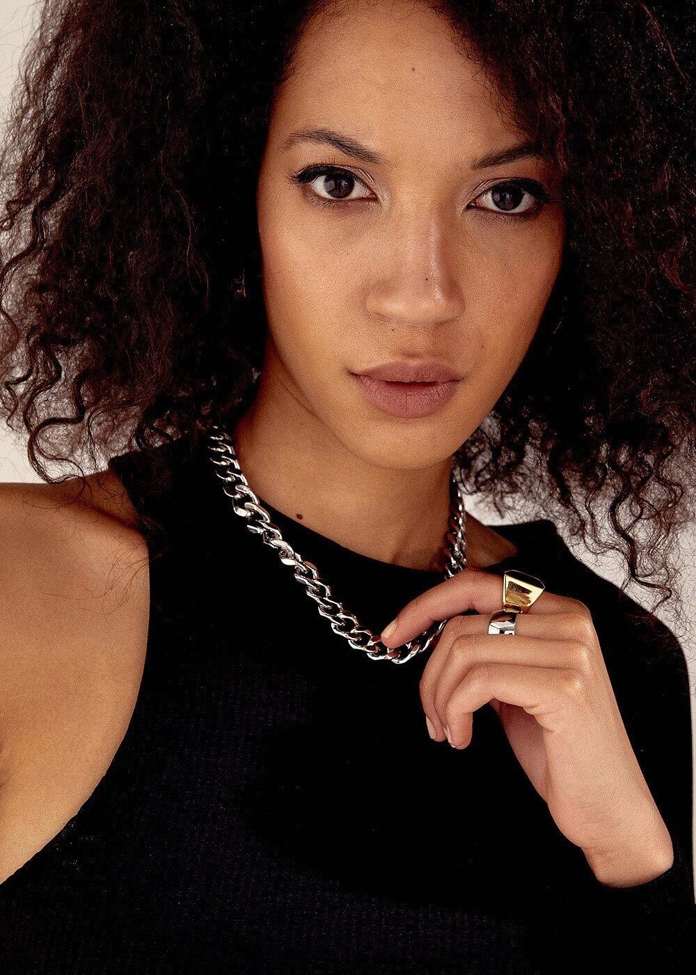 JASMIN-KETTENHALSKETTE AUS SILBERNEM EDELSTAHL