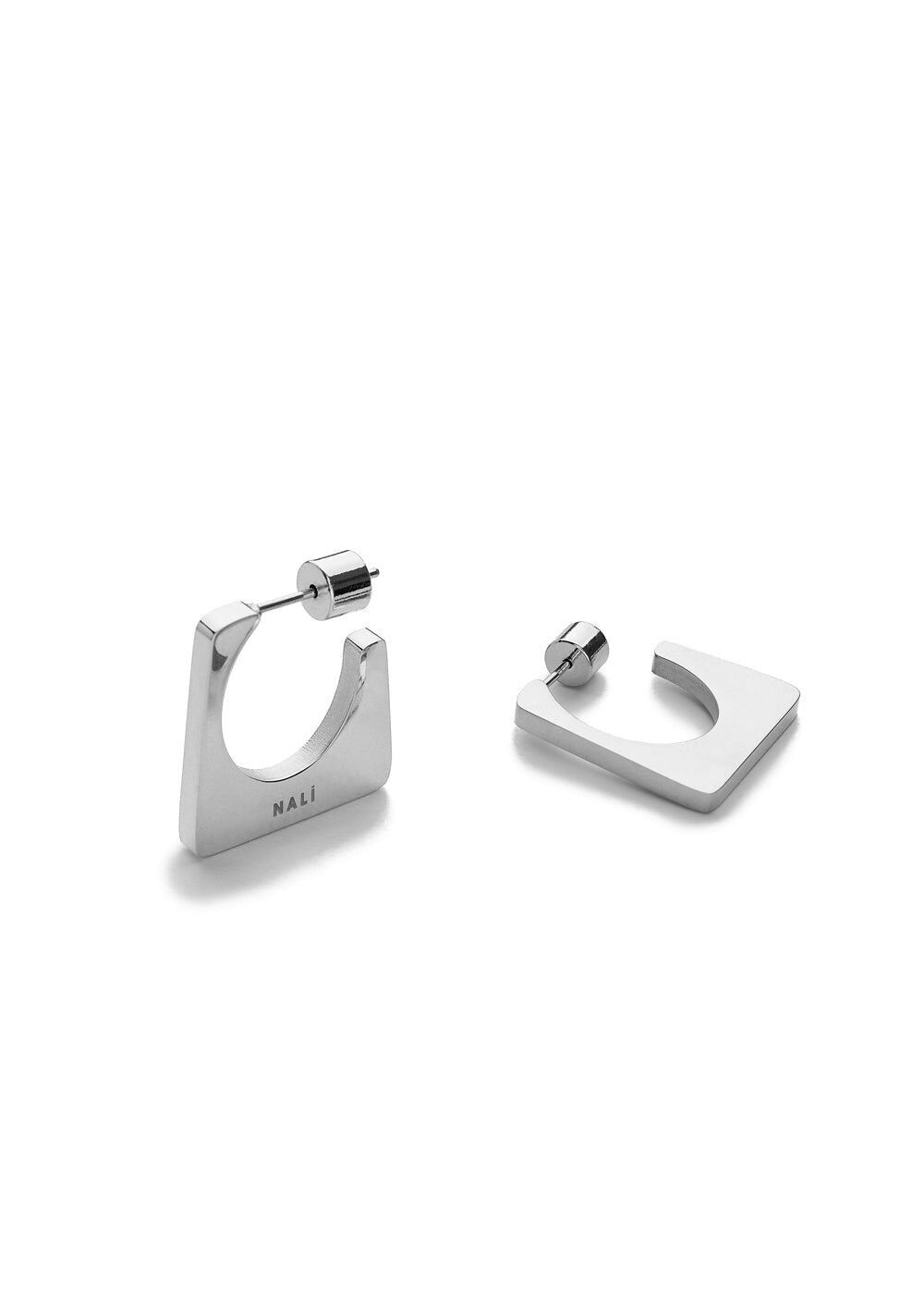 PENDIENTES CUADRADOS BIBI PLATA MANCHA. ACERO