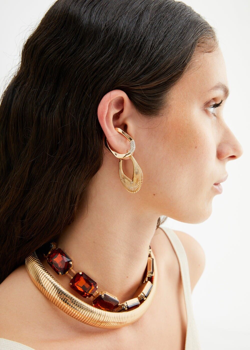 GOLD OVAL EARCUFFS WITH STONES