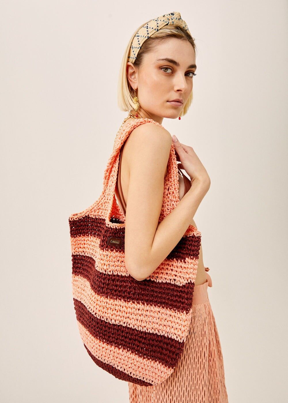 SIMONE RAFFIA SCHULTERTASCHE ROSA/BORDEAUX