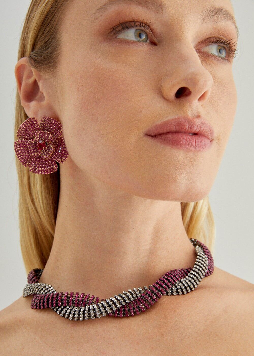 WOVEN CRYSTAL NECKLACE + COLORS