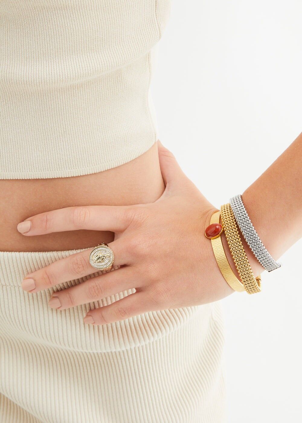 14KT VERGOLDETES PIA-ARMBAND AUS EDELSTAHL + FARBEN