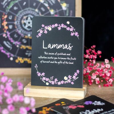 Cartas de altar de la Rueda del Año con soporte