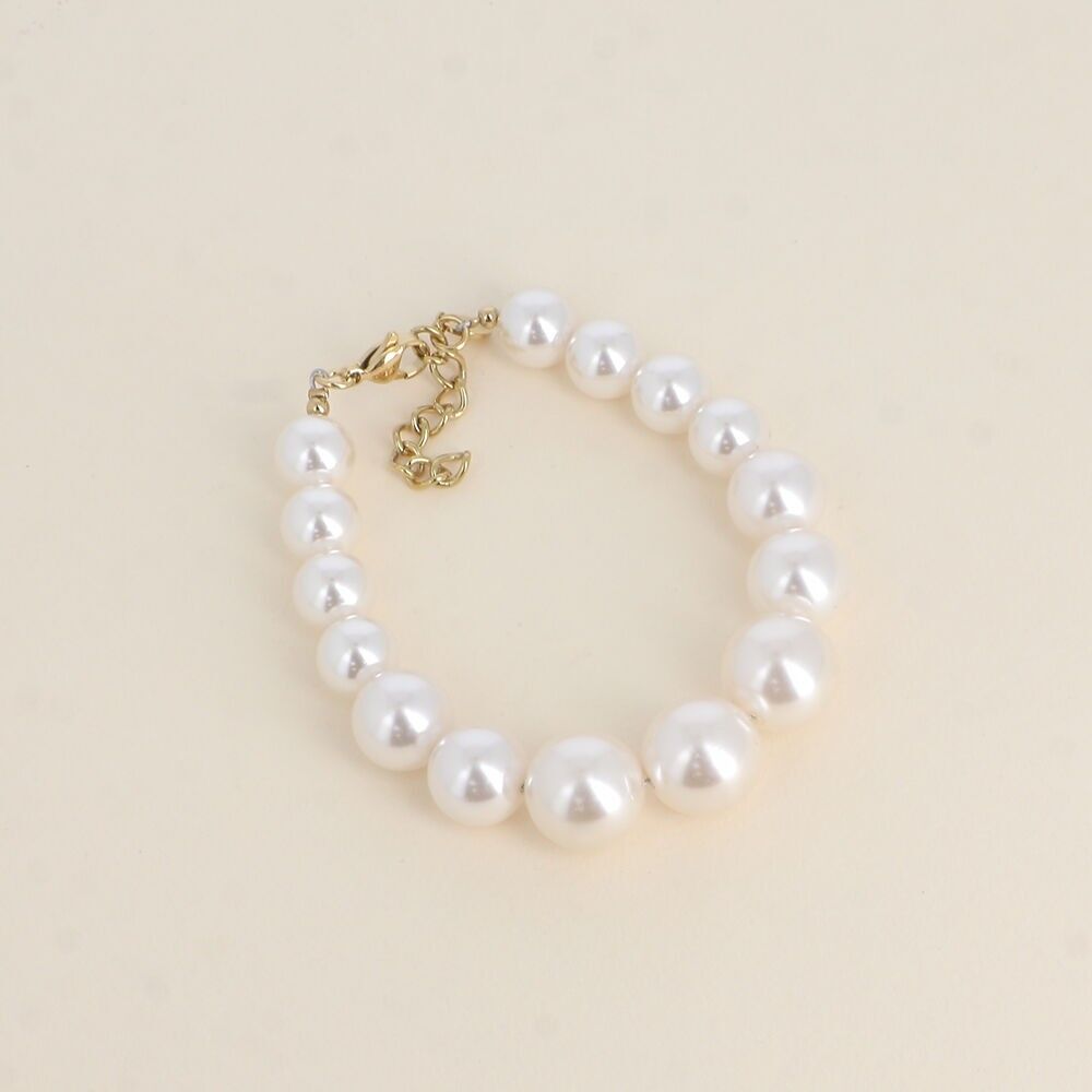 Thereshi Armband - Runde weiße Harzperlen