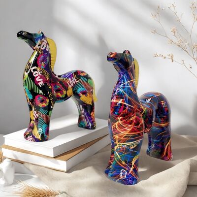 Statue de cheval abstraite colorée en résine | Décoration