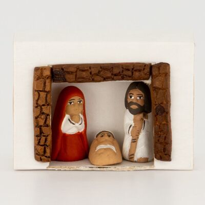 Crèche de Noël faite à la main dans une boîte blanche, produit équitable