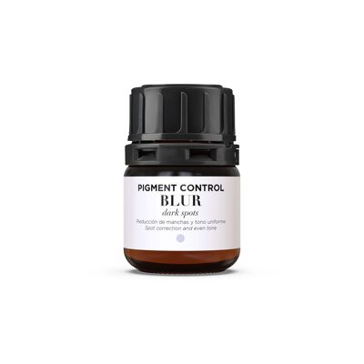 Controllo del pigmento Blur Dark Spots - Riduzione delle macchie e uniformità del tono