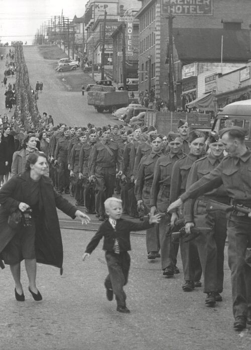 Poster 'Wait for me, daddy' - World War II