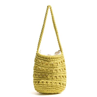 Borsa a tracolla a forma di secchiello lavorata all'uncinetto e traforata per primavera ed estate