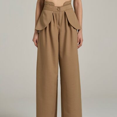 Pantalone a Gamba Dritta con Alette e Colletto