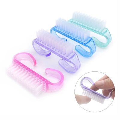 Brosse de nettoyage pour les ongles