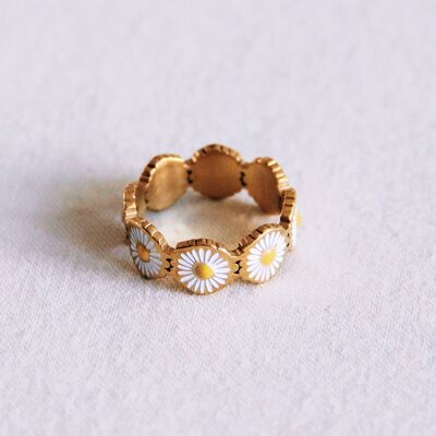 Daisy flower ring