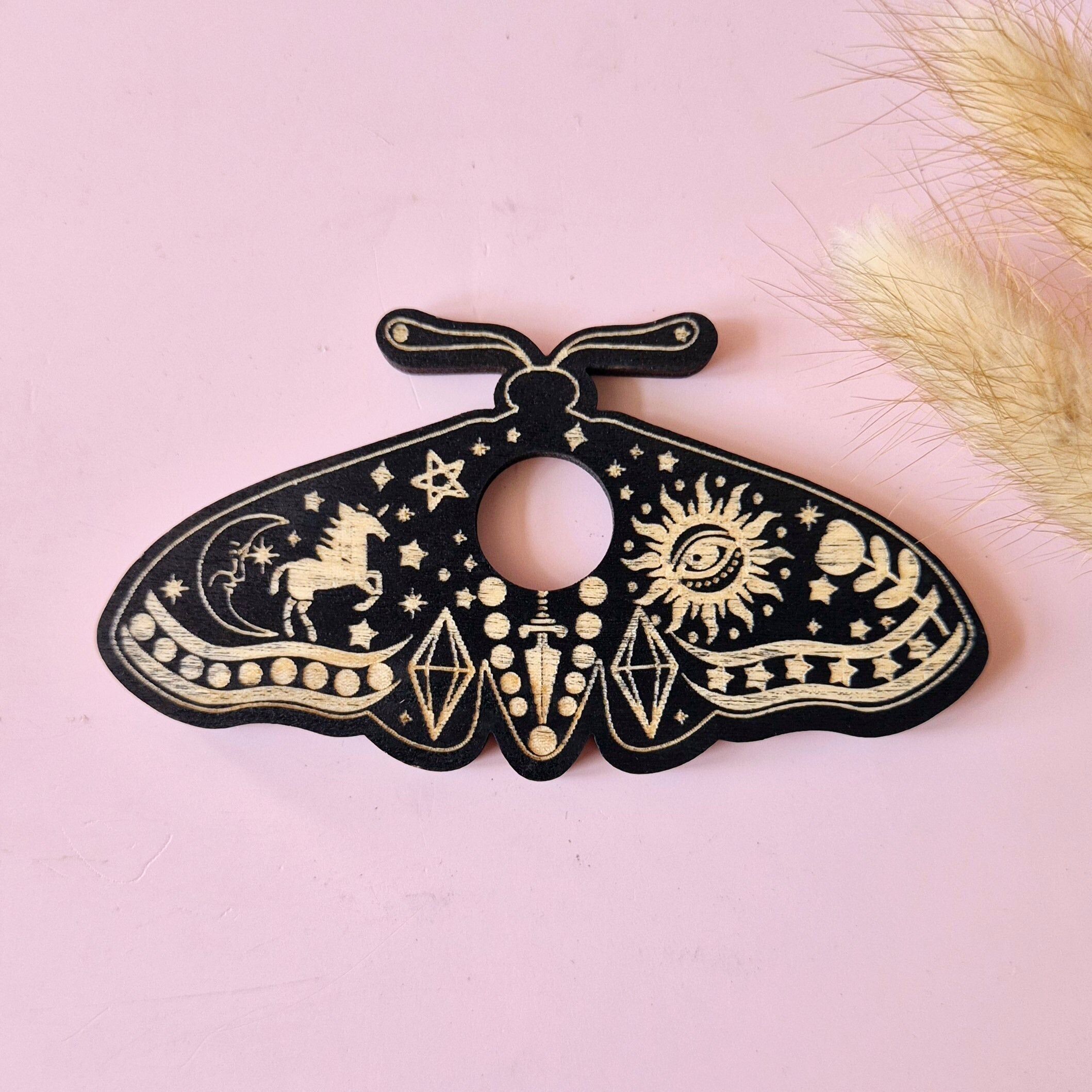 Porta palline di pietre preziose in legno – Falena n. 1 (scuro)