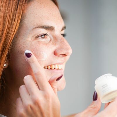 Notre chantilly cosmétique toute douce - MADAME CHANTILLY - MOUSSE FRUITEE- CYPRES - notre chantilly pour le corps et visage - 30ml ou 100ml - toute peau
