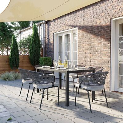 Grande table de jardin avec verre noir