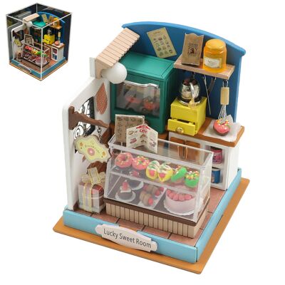 Lucky pastry shop. Realistic 3D model with great detail and LED lights.Color: Multicolor