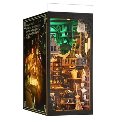 The Teacher's House. Wooden Book Nook, realistic 3D design with great detail, cover and LED lights. 391 pieces.Color: Multicolor
