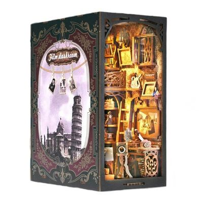 Development Room. Wooden Book Nook, realistic 3D design with great detail, cover and LED lights. 405 pieces.Color: Multicolor