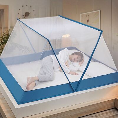 Moustiquaire pliable pour lit.