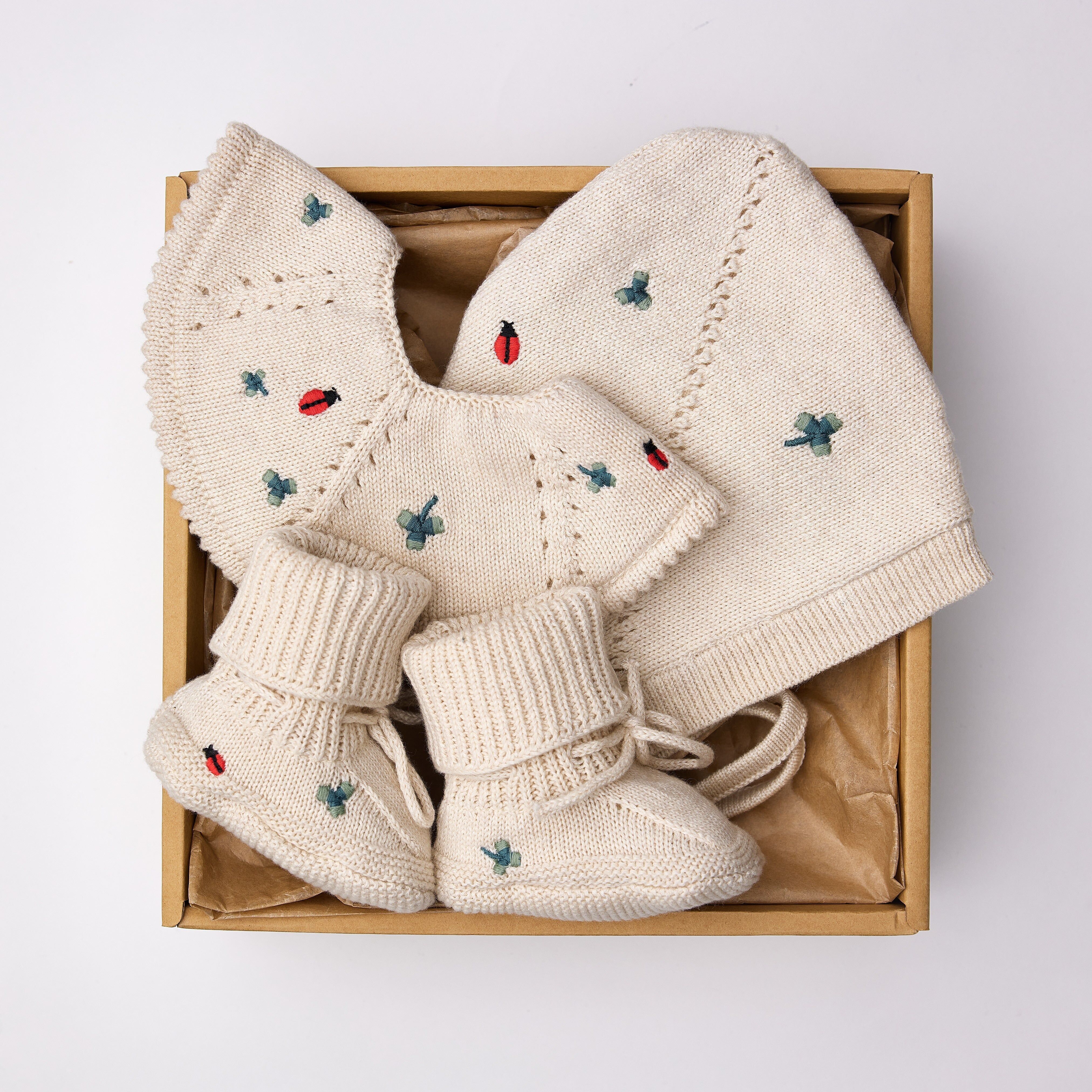 Embroidered Box - Clover on Cream