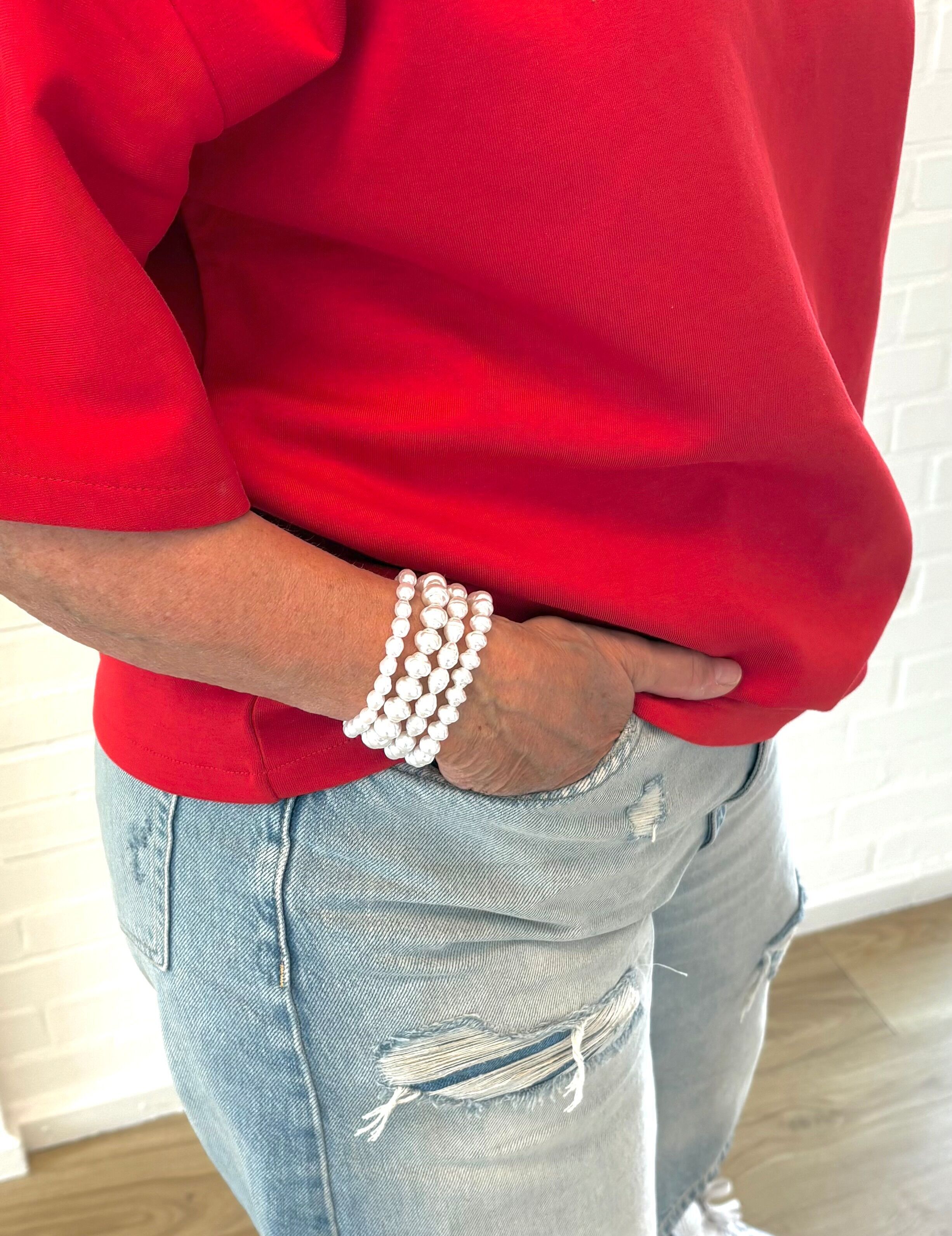 Bracciale con perle incastonate