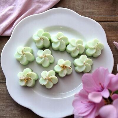 Poire anglaise et fressia - Collection été - 16g