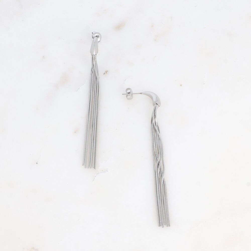 Baumelnde Schlaufen – baumelnde Ketten aus Edelstahl