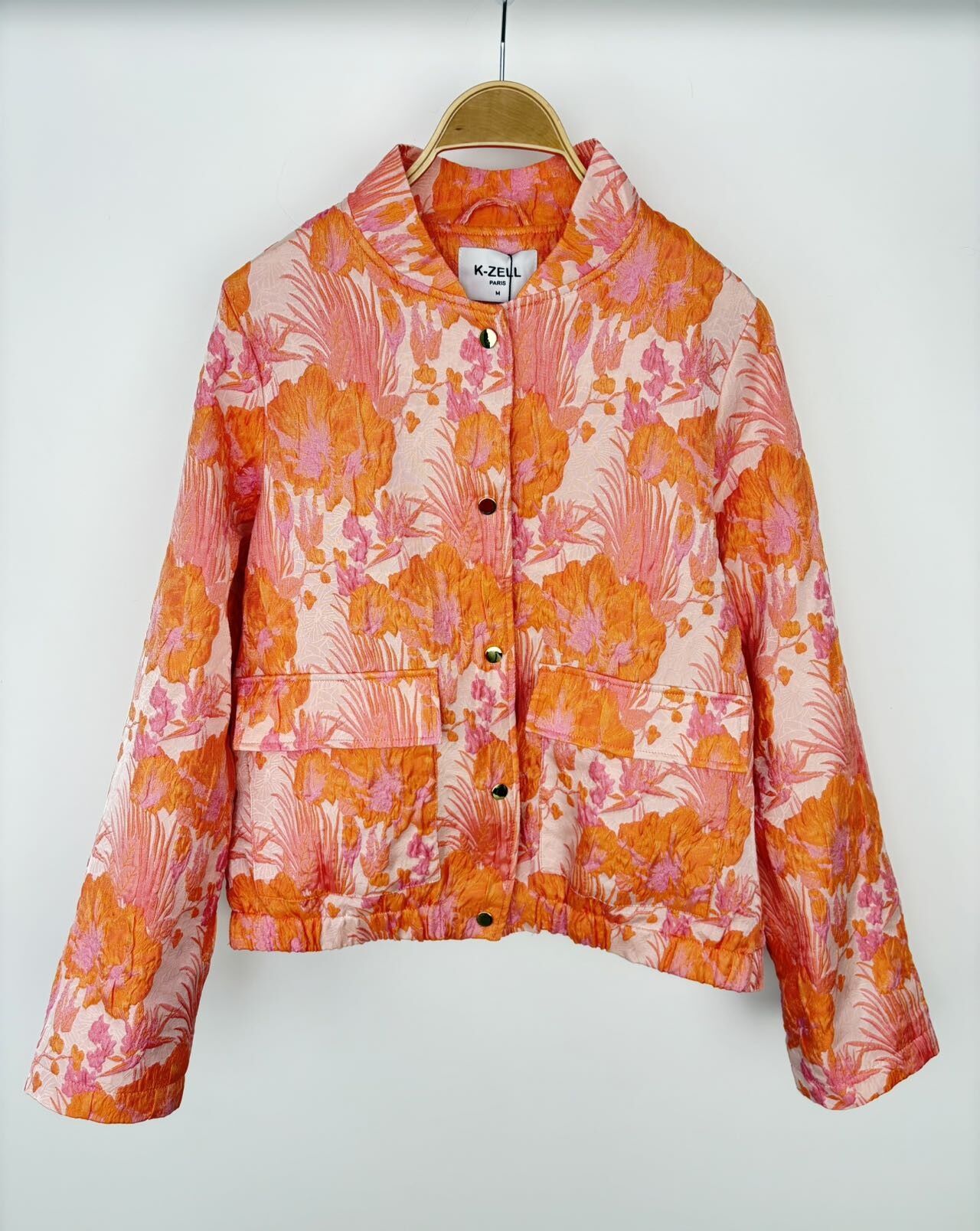 GIACCA CON MOTIVO A FIORI JACQUARD-3582