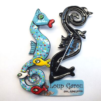 Broche "Caballito de mar azul con lunares"