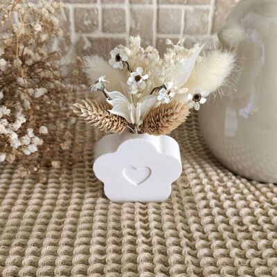 Jesmonite flower + dried flowers