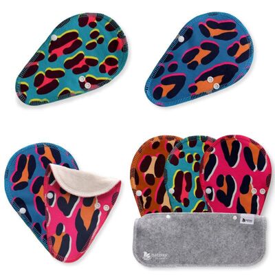 Panty Liners TANGA reutilizables de algodón orgánico con alas, paquete de 7 - Cheetah (alas blancas)