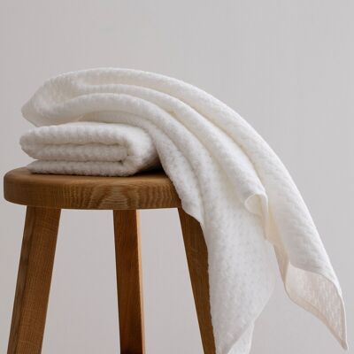 Koza Home Ivory White Embossed Textured Micro Fiber 100% Cotton 2-Piece Hand Face Towel Set 50 X 90 - 50 X 90 1119A 50 x 90 - 50 90