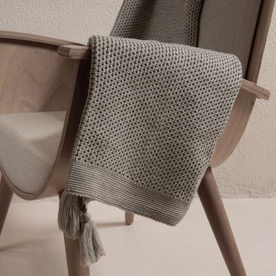 Manta individual con pompón y borde de visón Koza Home Miel, 160 x 220 cm, 37111