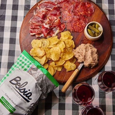 Artisanal Chips with Herbs of Provence & Tomatoes