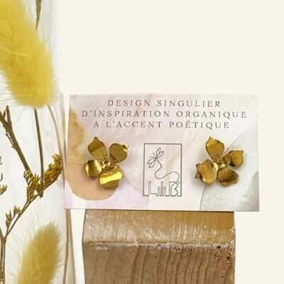 Boucle Puce- Petite fleur blossom- Laiton naturel