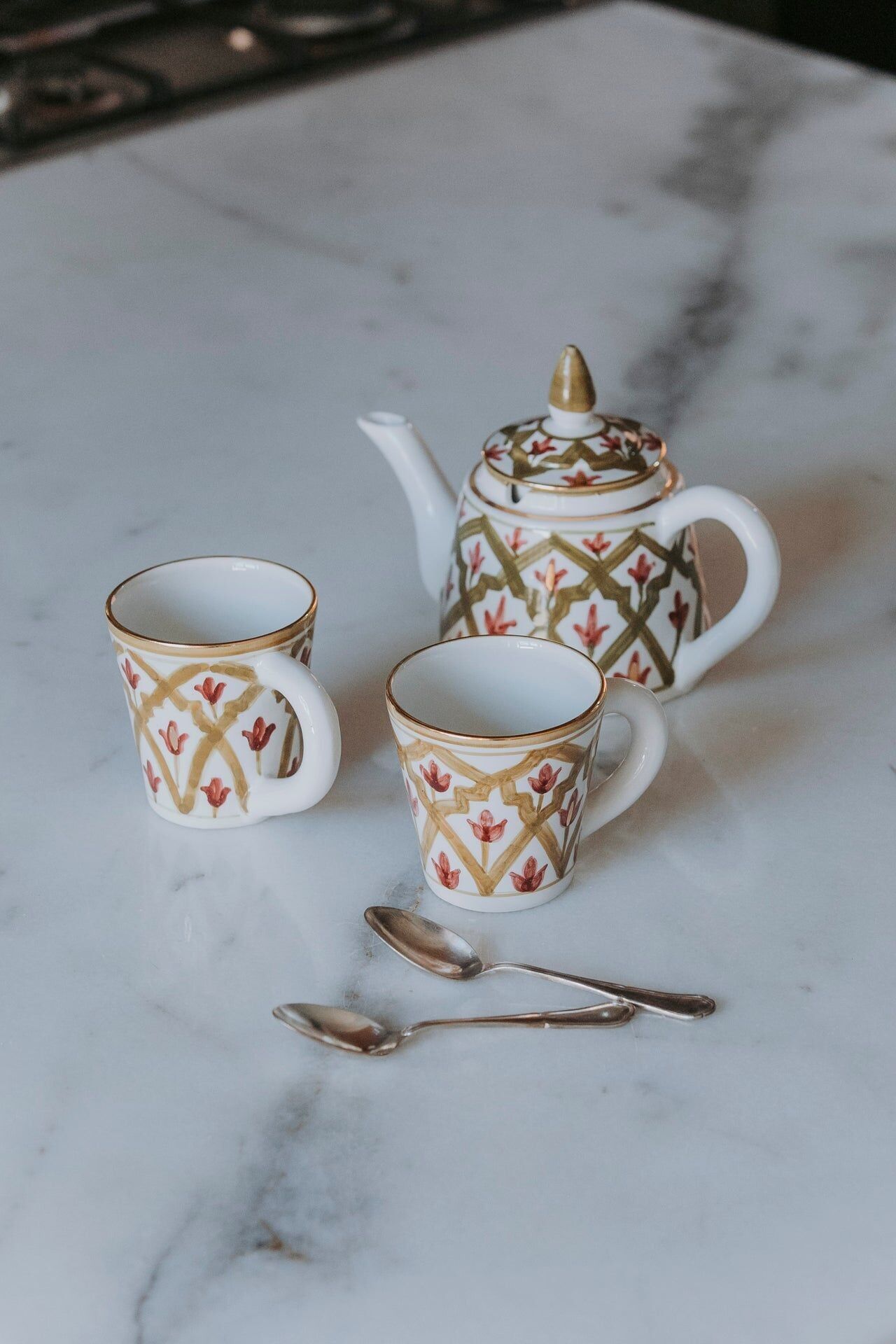 Petit mok lmida kaki melanzane goud “Noura”