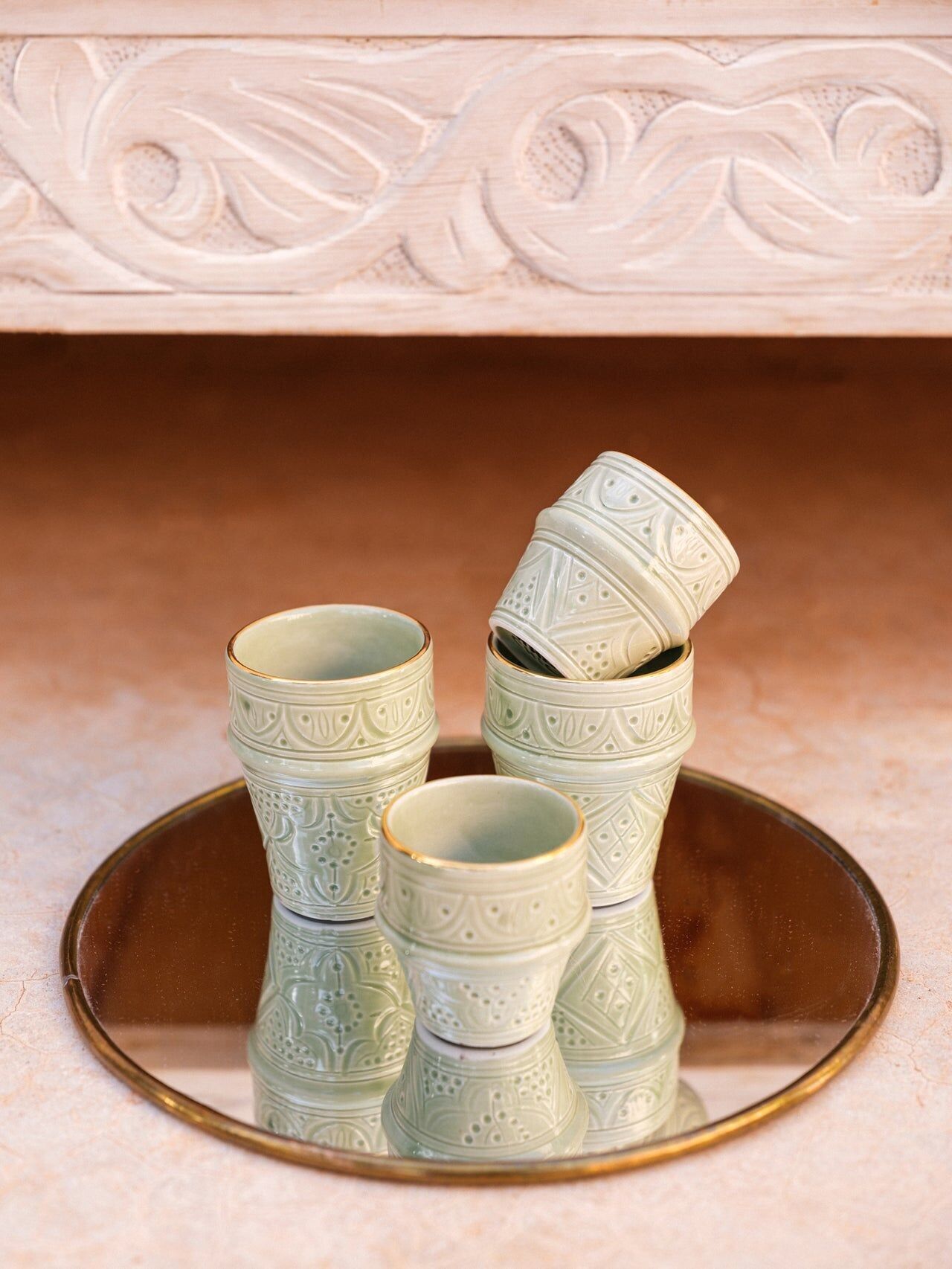 Copje medio beldi rilievo menta goud “Zahra”