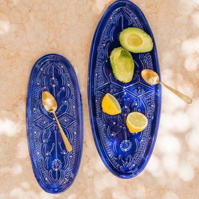 Meseta de tapas ovalada en relieve azul majorelle goud “Khadija”
