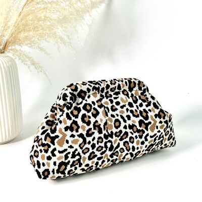 BOLSO GRANDE Y CHIC CON CIERRE MAGNÉTICO "LEOPARDO"