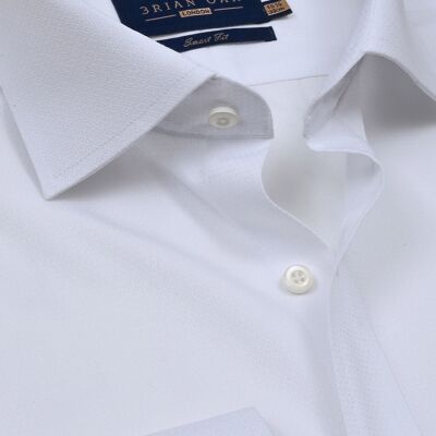 Camicia bianca con trama geometrica