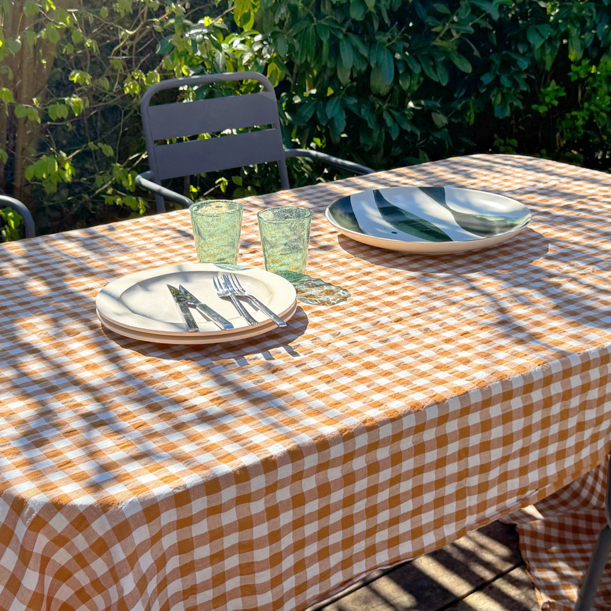 Passion gingham tablecloth