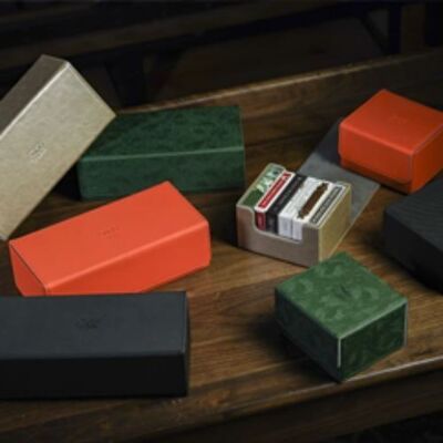Cajas de ladrillos para colección de naipes