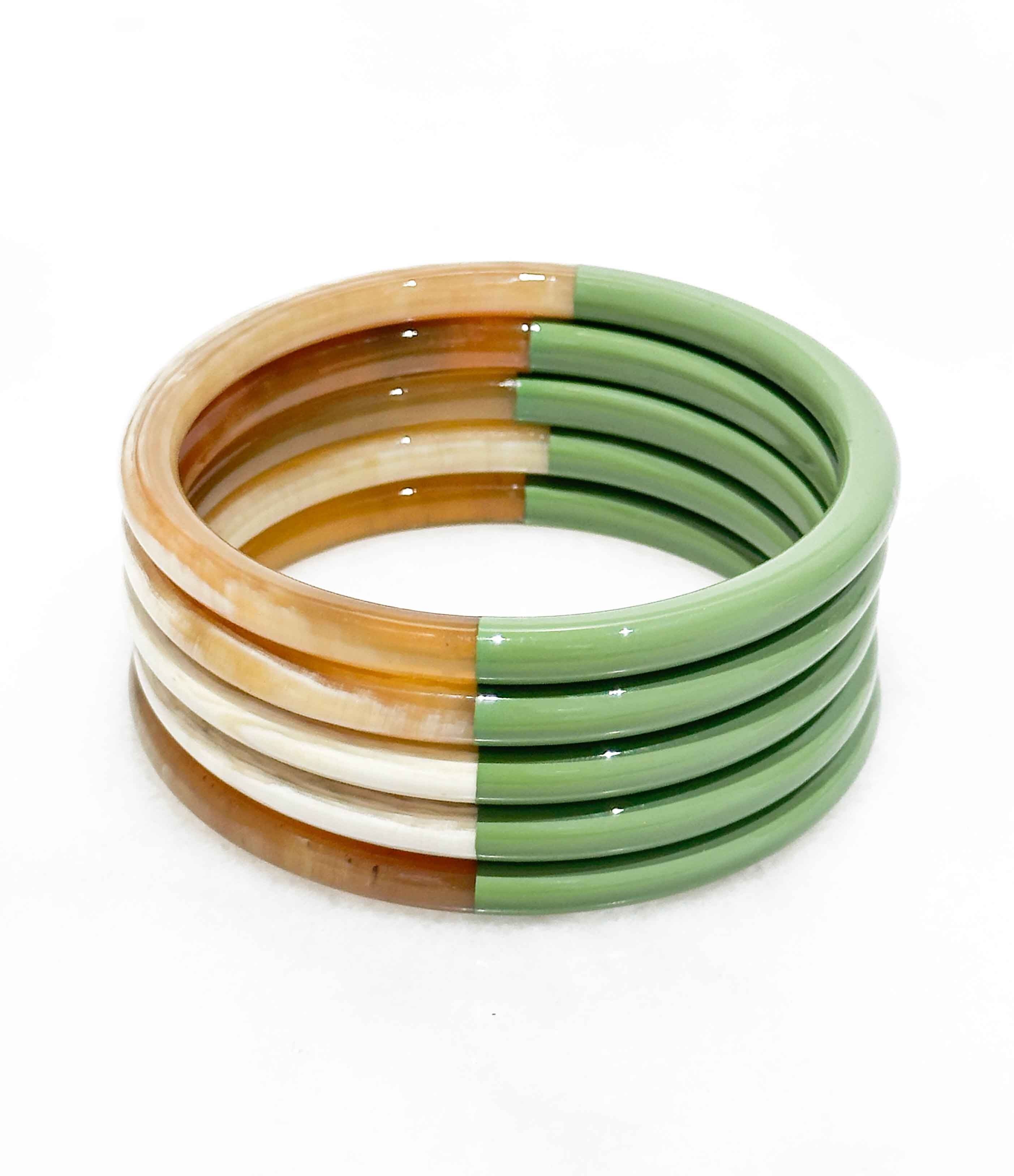 2263C Braccialetto colorato in vero corno