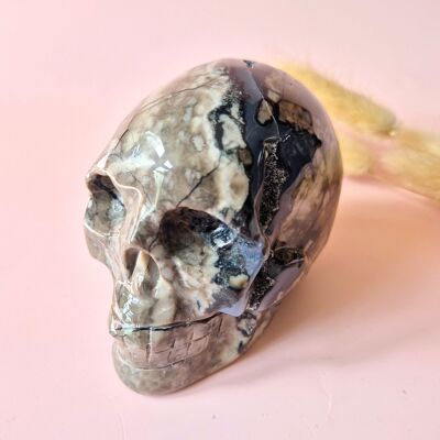 Calavera de ágata volcánica reactiva a los rayos UV con piedra drusa XL (n.° 3, 484 gramos)