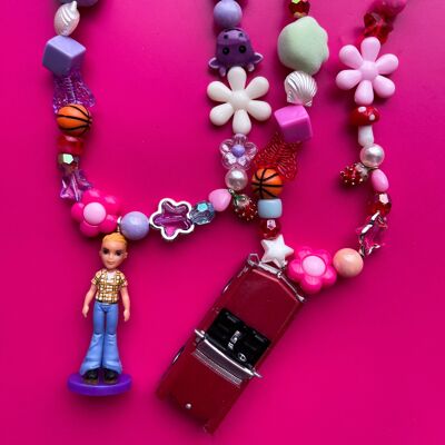 Collar de cuentas Bratz