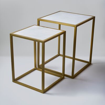 Tables d'appoint gigognes carrées en marbre blanc