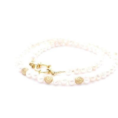 Collana di perle con motivo a rosa in argento placcato oro