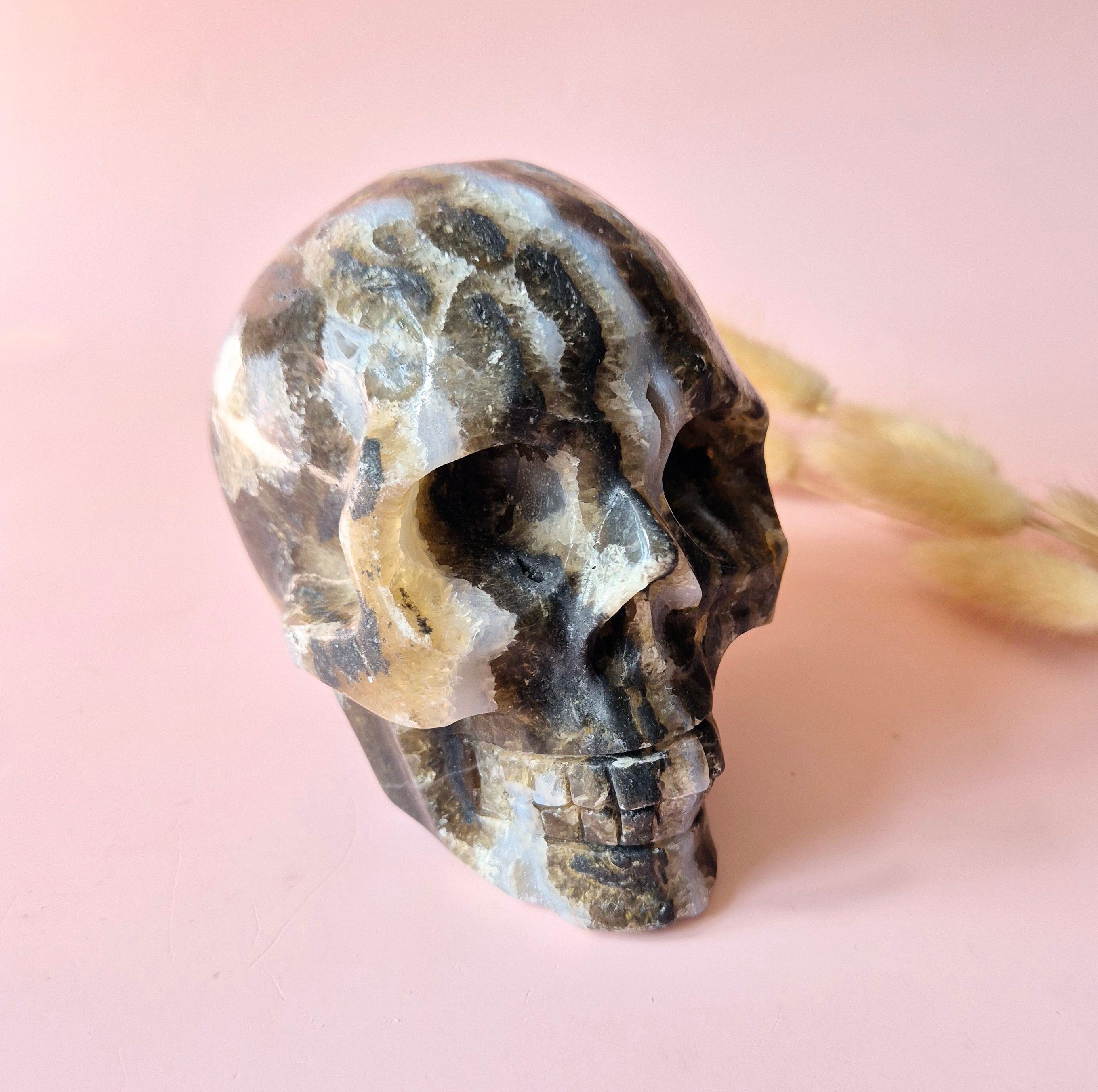 Crâne de fluorite en druze et pierre précieuse XXL - n° 4, 1 297 g