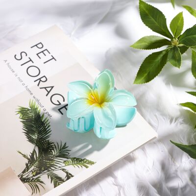 Sky blue flower hair clip - ⌀8 cm