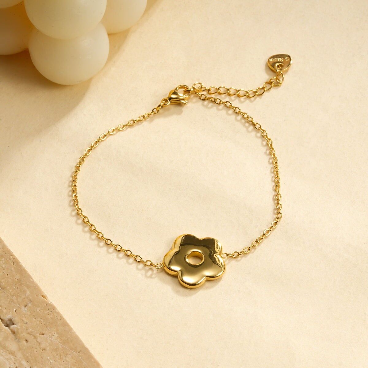 Bracciale a catena in oro con fiore a 5 petali